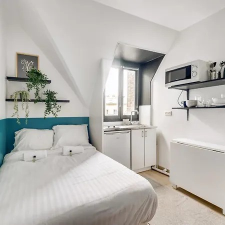 597 Prony B - Superbe De Service Apartment Paris
